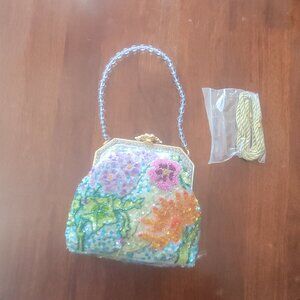 Larisa Barrera Floral Clutch Purse w/Shoulder Strap